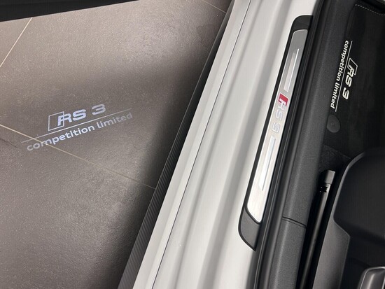 AUDI RS 3 Sportback 2,5 TFSI 294 kW_5