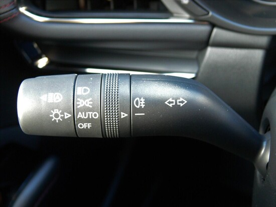 MAZDA 3 HB Homura 2.5 G140 101 kW_5