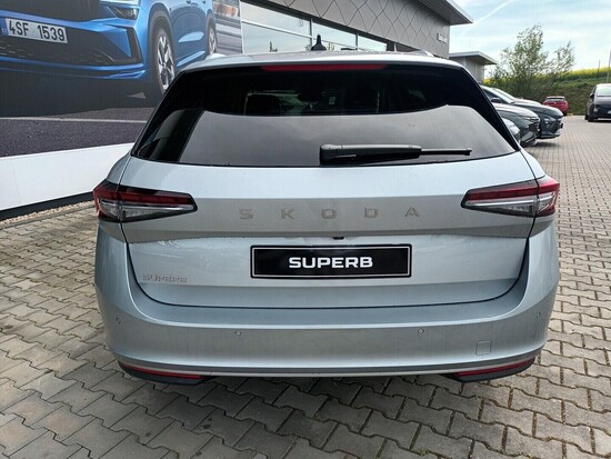 ŠKODA Superb Combi L&K  2,0 TDI 110 kW_5