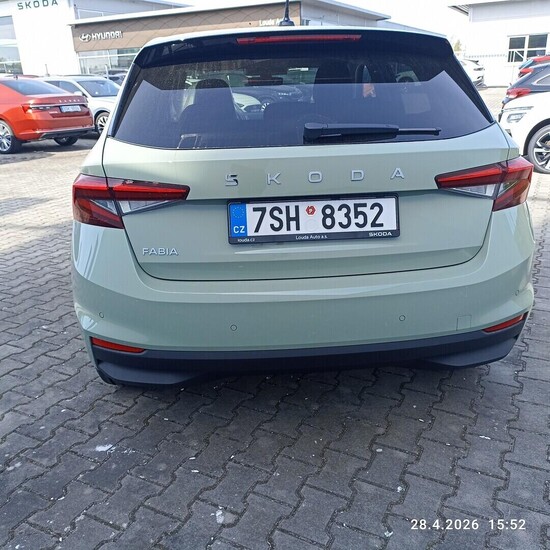 ŠKODA Fabia Top Selection 1,0 TSI 85 kW 6°_5