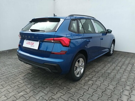 ŠKODA Kamiq Classic 1,0 TSI 70 kW 5-stup. mech._4