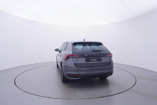 ŠKODA Scala Top Selection 1,0 TSI 85 kW _4