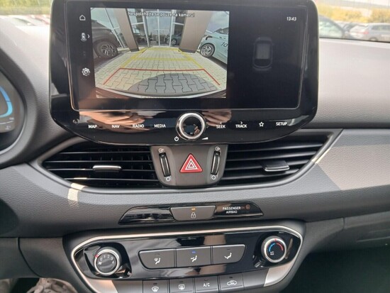 HYUNDAI i30 FB PD PE GO Czech! 1,0 T-GDI 74 kW_2