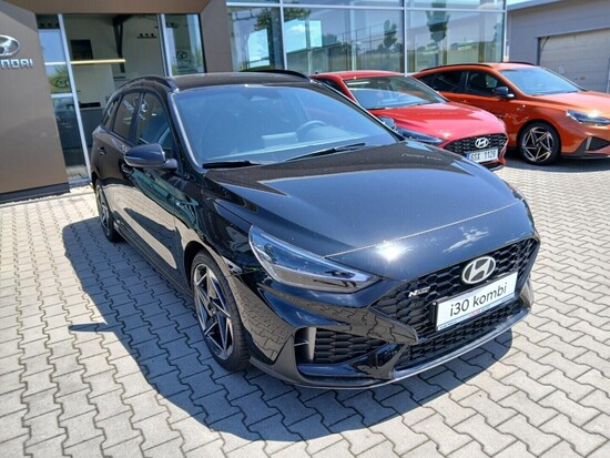 HYUNDAI i30 WG PD PE NLINE  1,5 T-GDI MHEV 103 kW  _3
