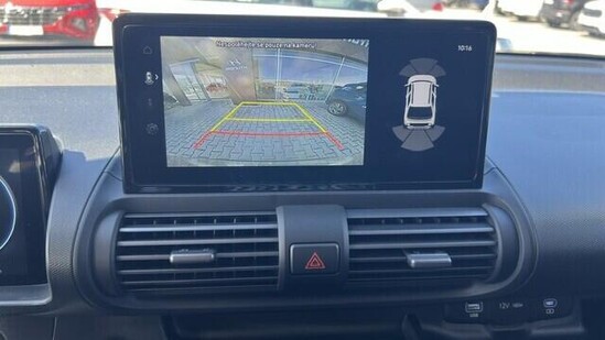 HYUNDAI INSTER 4S AX EV Style POWER 49 kWh 84 kW_2