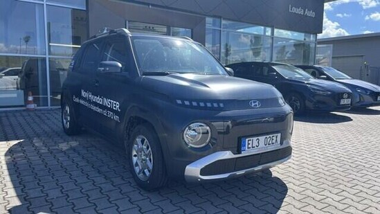HYUNDAI INSTER 4S AX EV Style POWER 49 kWh 84 kW_3