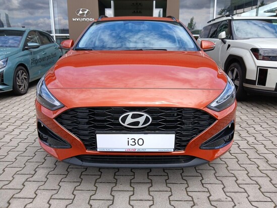 HYUNDAI I30 26 WG 1,6 T-GDI DCT GO CZECH 1110 kW_2