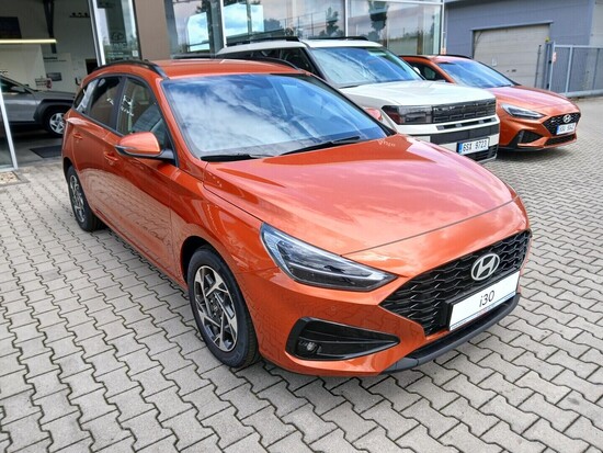 HYUNDAI I30 26 WG 1,6 T-GDI DCT GO CZECH 1110 kW_3