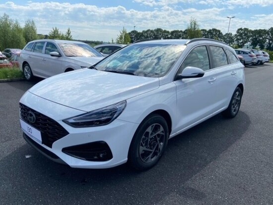 HYUNDAI I30 WG 26 1,6TGDI DCT STYLE 110 kW_1
