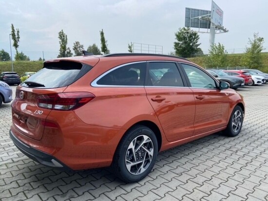 HYUNDAI I30 26 WG 1,0 T-GDI MT STYLE 85 kW_4