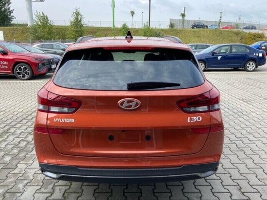 HYUNDAI I30 26 WG 1,0 T-GDI MT STYLE 85 kW_5