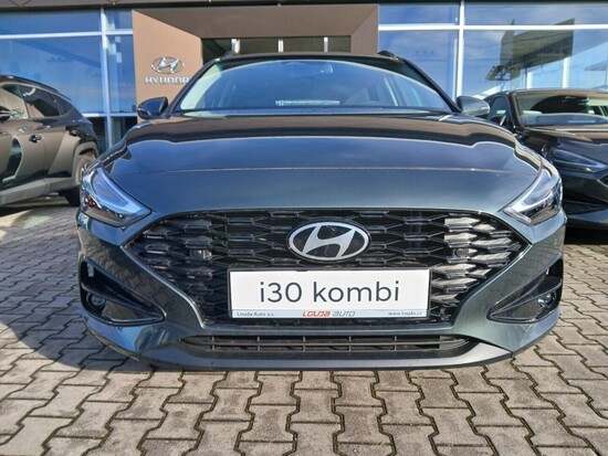 HYUNDAI I30 26 WG 1,0 T-GDI MT STYLE 85 kW_2