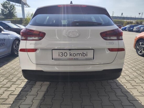 HYUNDAI i30 WG PD PE GO Czech! 1,0 T-GDI 85 kW_4