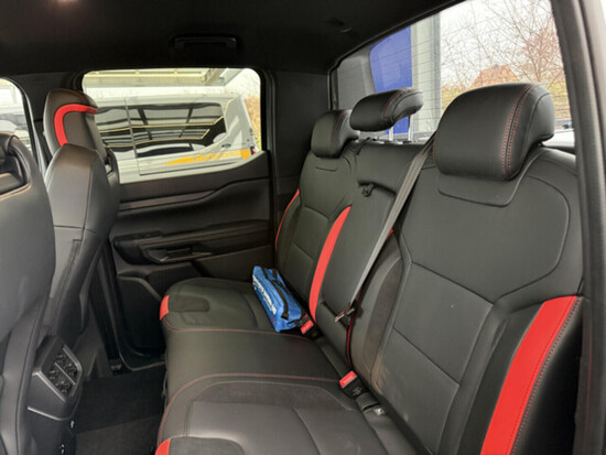 FORD Ranger Raptor, 3.0 EcoBoost V6 Twin-Turbo (215 kW/292k) 10st. automatická, pohon všech kol_5