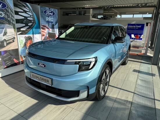 FORD Elektrický Explorer Premium 77 kWh,0 PRODLOUŽENÝ DOJEZD 210 kW_1