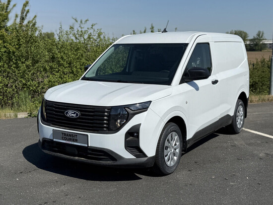 FORD Transit Courier Van 1,5 EcoBlue 74 kW + TAŽNÉ ZAŘÍZENÍ_1