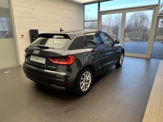 AUDI A1 Advanced 25 TFSI 70 kW_2