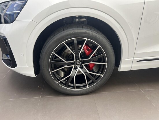 AUDI Q8 SUV 50 TDI quattro 210 kW_3