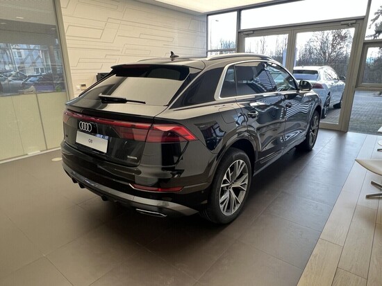 AUDI Q8 SUV 50 TDI quattro 210 kW_2