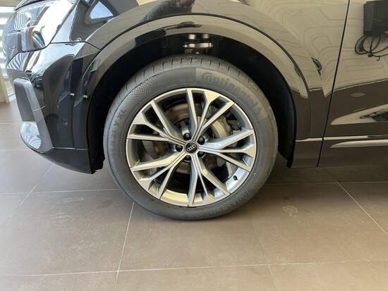 AUDI Q8 SUV 50 TDI quattro 210 kW_3