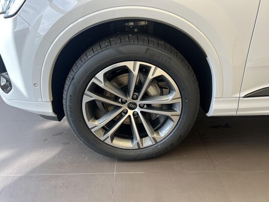 AUDI Q7 SUV S line TDI quattro 210 kW_3