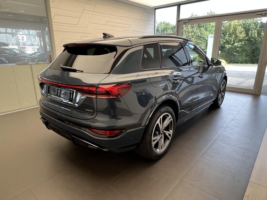 AUDI Q6 SUV e-tron quattro 315 kW_2