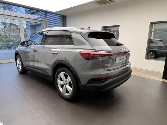 AUDI Q4 40 e-tron 150 kW_2