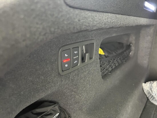 AUDI Q8 SUV TDI quattro 210 kW_4