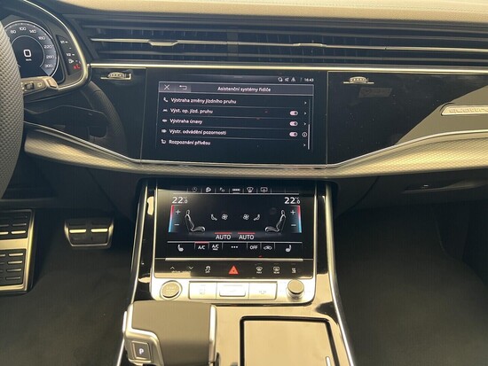 AUDI Q8 SUV TDI quattro 210 kW_5