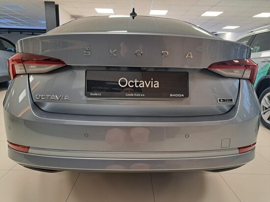 ŠKODA Octavia Style 1,5 TSI E-Tec 110 kW_4