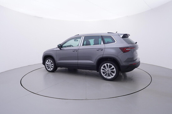 ŠKODA  Karoq 130 let Premium 1,5 TSI 110 kW_3