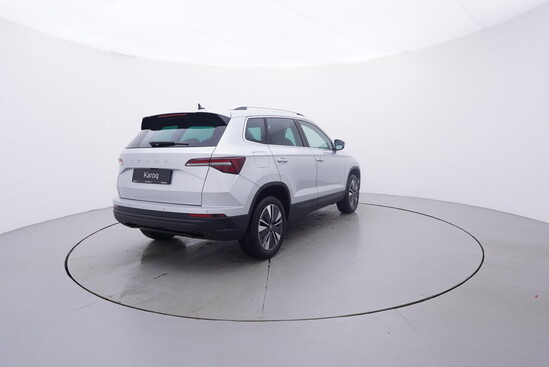 ŠKODA Karoq Top Selection 1,5 TSI 110 kW_5