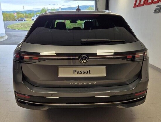 VOLKSWAGEN Passat Elegance 2,0 TDI 110 kW  7 Automatická 110 kW_3
