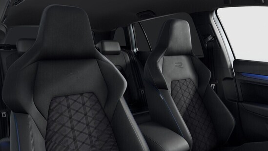 VOLKSWAGEN Golf V. R-line People  1,5 eTSI 7DSG mHEV 110 kW_4