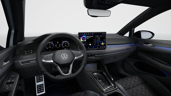 VOLKSWAGEN Golf V. R-line People  1,5 eTSI 7DSG mHEV 110 kW_5