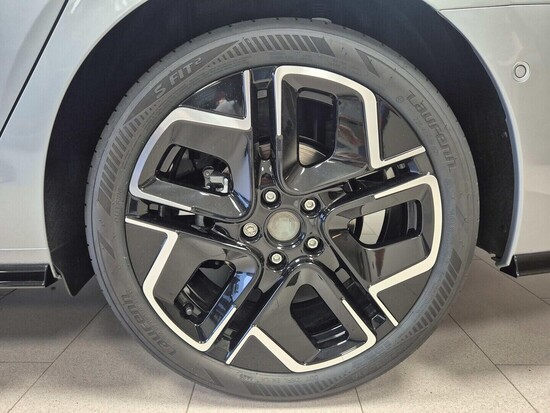 VOLKSWAGEN Golf V. R-line People  1,5 eTSI 7DSG mHEV 110 kW_5