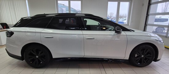 VOLKSWAGEN ID.7 Tourer Pro People 77 kWh 210 kW_3