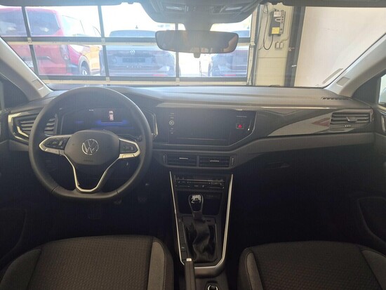 VOLKSWAGEN Polo Love 1,0 TSI 5G 70 kW_4