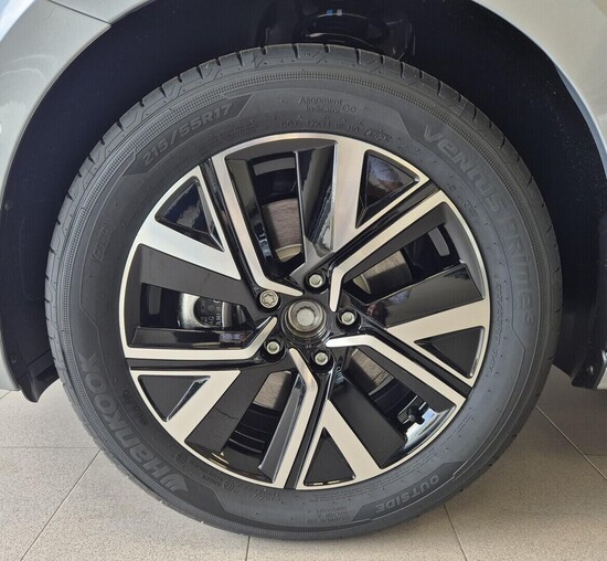 VOLKSWAGEN Touran People 1,5 TSI EVO2 7DSG 110 kW_5