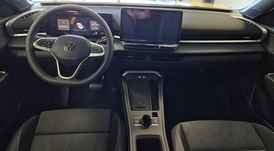 VOLKSWAGEN T-Roc Style 1,5 eTSI 110 kW 7 DSG_4