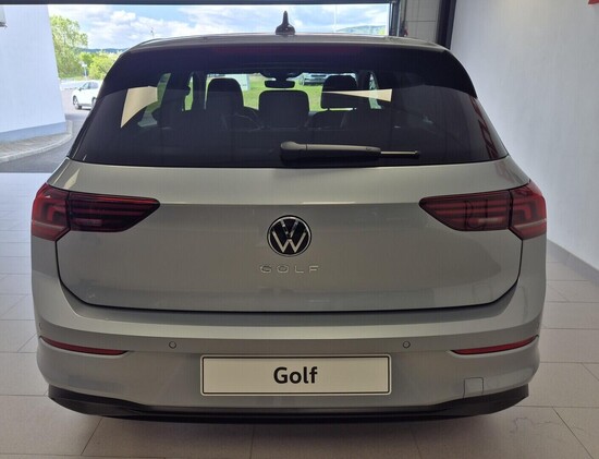VOLKSWAGEN Golf People 1,5 TSI 85 kW_3