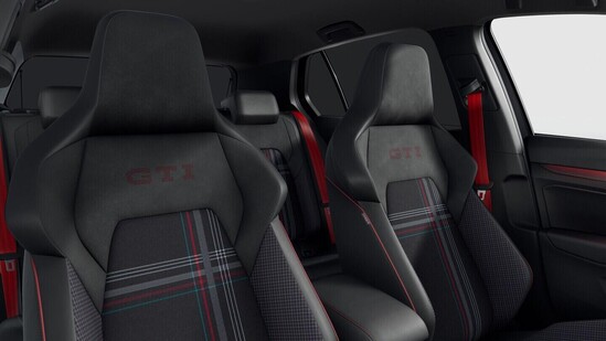 VOLKSWAGEN Golf GTI Edition 50 2.0 TSI 239 kW_4