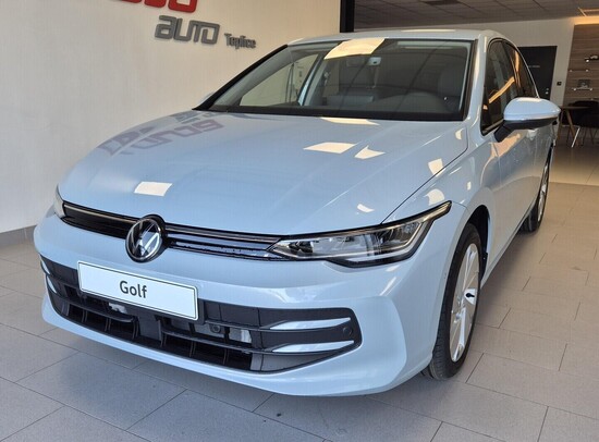 VOLKSWAGEN Golf People 1,5 TSI 85 kW_1