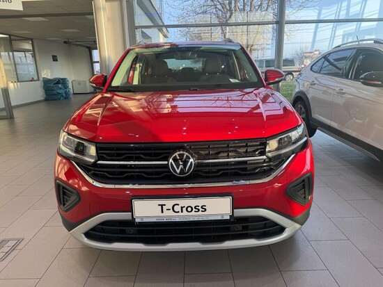 VOLKSWAGEN T-Cross People 1,5 TSI 7DSG 110 kW_2
