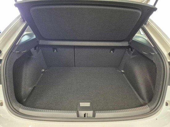 VOLKSWAGEN Taigo Love 1,0 TSI 85 kW_3