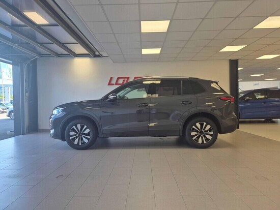 VOLKSWAGEN Tiguan Love 1,5 eTSI mHEV 1,5 eTSI 110 kW_2
