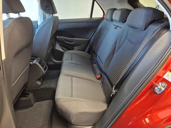 VOLKSWAGEN T-Roc People 1,5 eTSI 85 kW 7DSG   kW_4