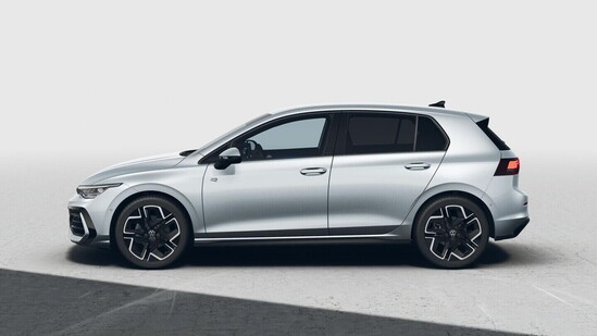 VOLKSWAGEN Golf R-Line People 1,5 eTSI 7DSG mHEV 110 kW 7 DSG_2