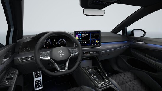 VOLKSWAGEN Golf R-Line People 1,5 eTSI 7DSG mHEV 110 kW 7 DSG_5