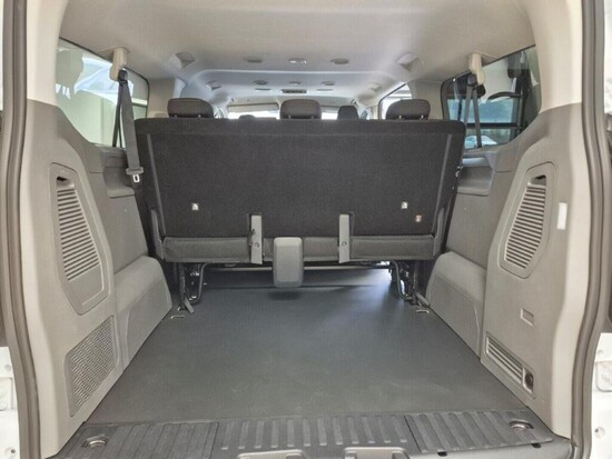 VOLKSWAGEN Caravelle 2.0 TDI DR 110 kW manuál_5
